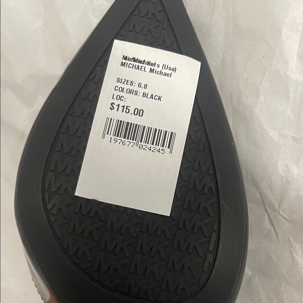 Michael Kors Glossy Black Slingback Heels 3” .size 6 .New without box.R14 - Picture 7 of 7